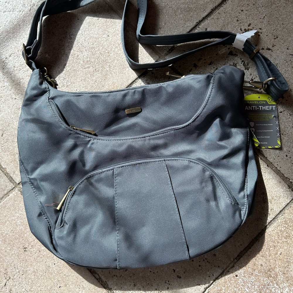 Travelon Anti-Theft Bag with RFID Blocking